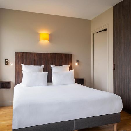 Hotel Helzear Champs-Elysees Paris Exterior photo