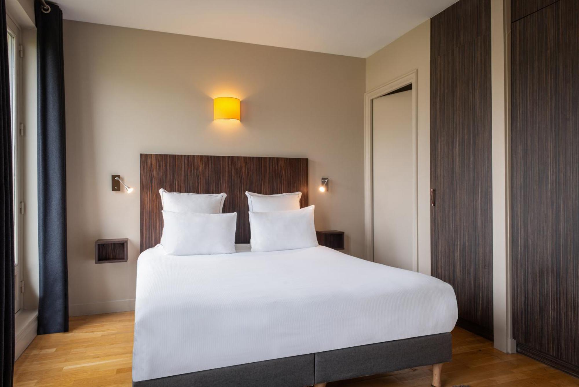 Hotel Helzear Champs-Elysees Paris Exterior photo