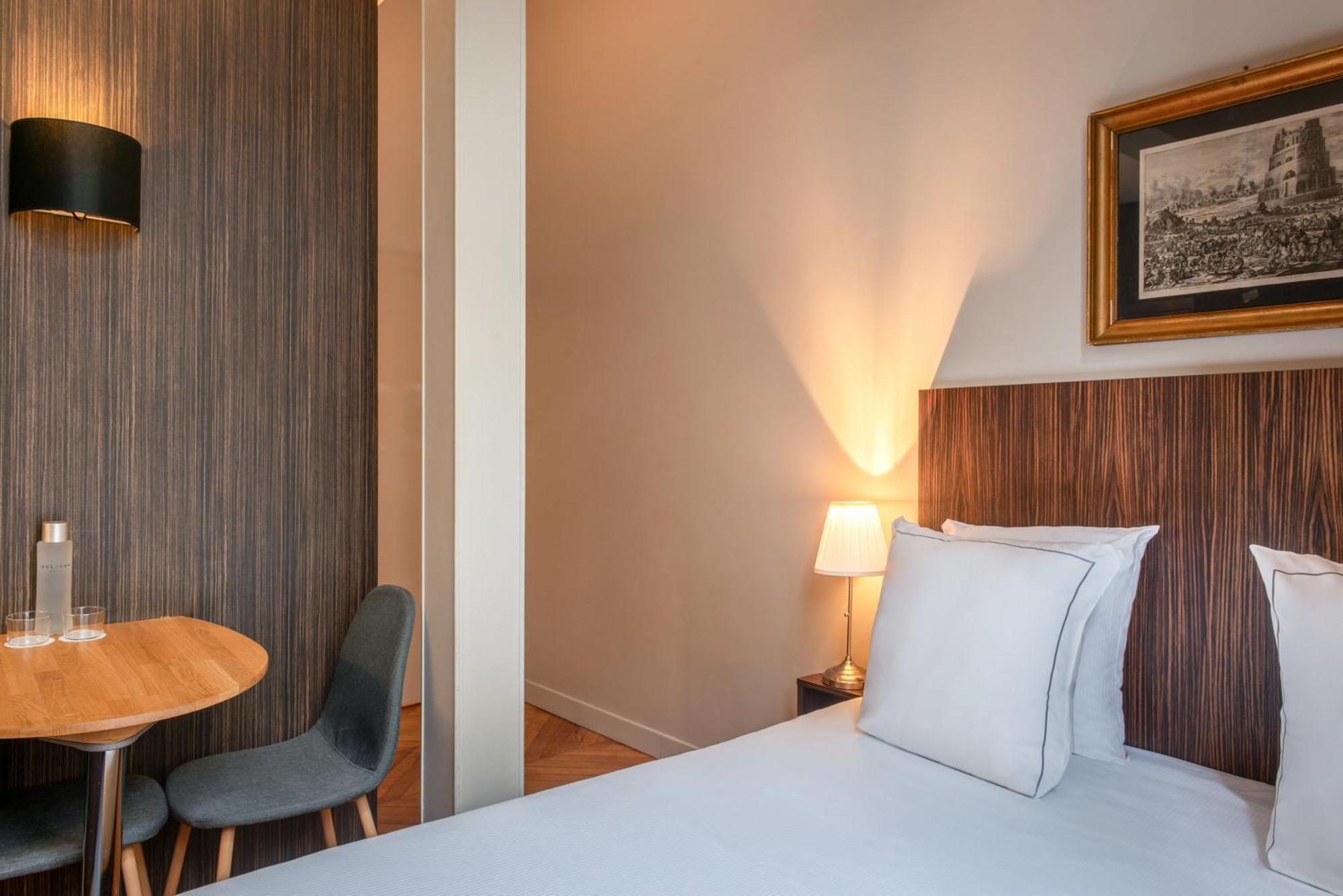 Hotel Helzear Champs-Elysees Paris Exterior photo