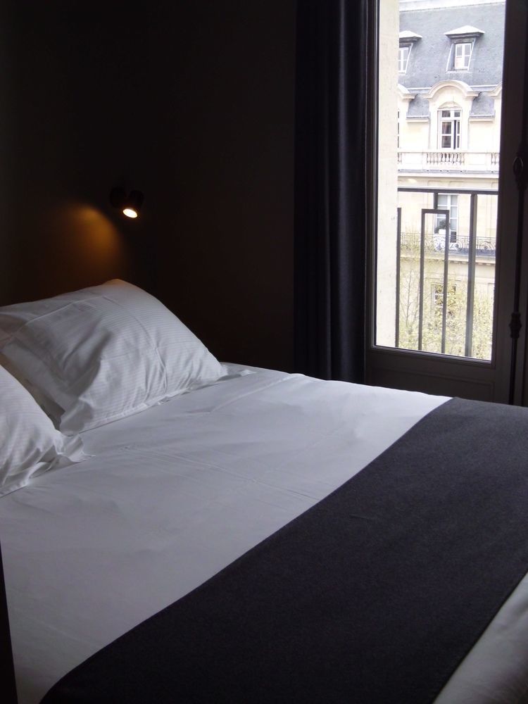 Hotel Helzear Champs-Elysees Paris Exterior photo